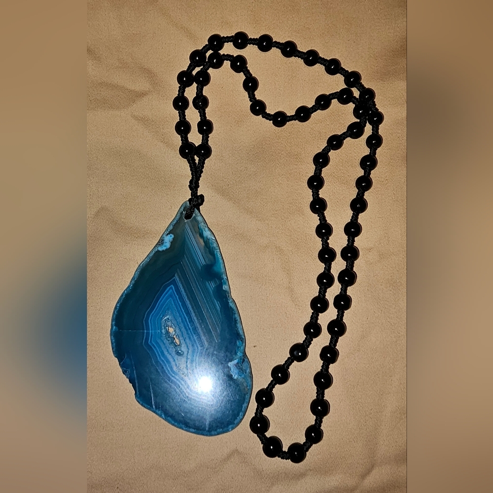 Blue Sliced Agate Pendant Necklace